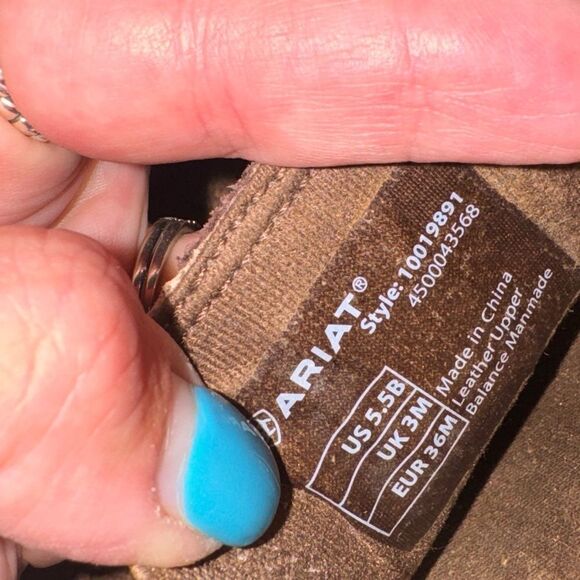 Ariat women's Giraffe print Cruiser slip-on Shoes - Picture 10 of 12